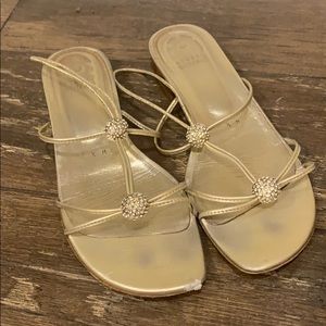 Stuart Weitzman Sandle 7.5 gold nappa